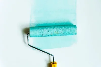 Peinture intérieure à Cauchy-à-la-Tour — murs, plafonds et boiseries